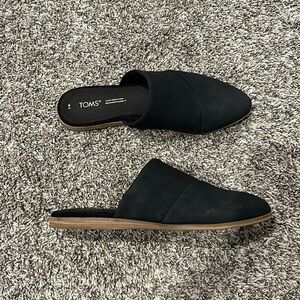 Toms mules